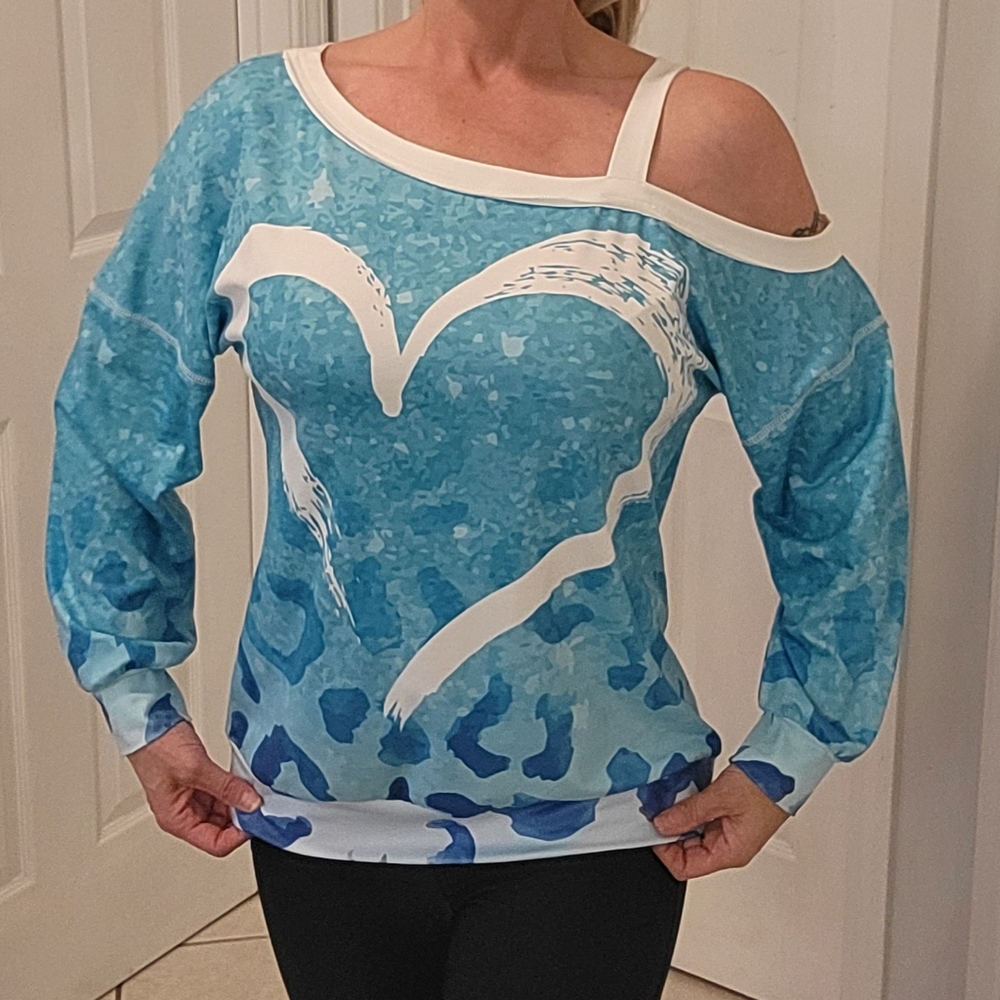 Off-shoulder top - Picture 3 of 5